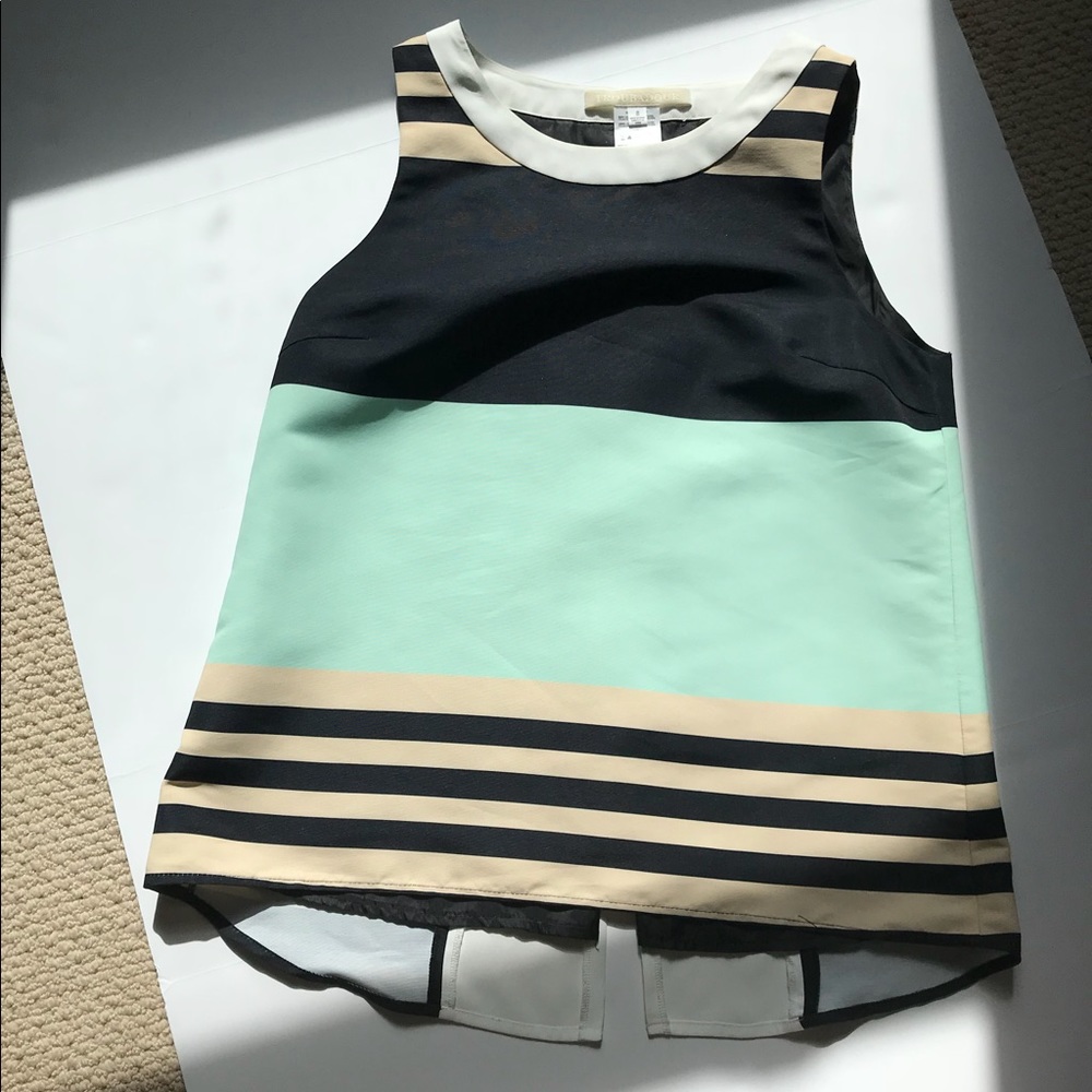 Anthropologie Troubadour split side tank sz 8